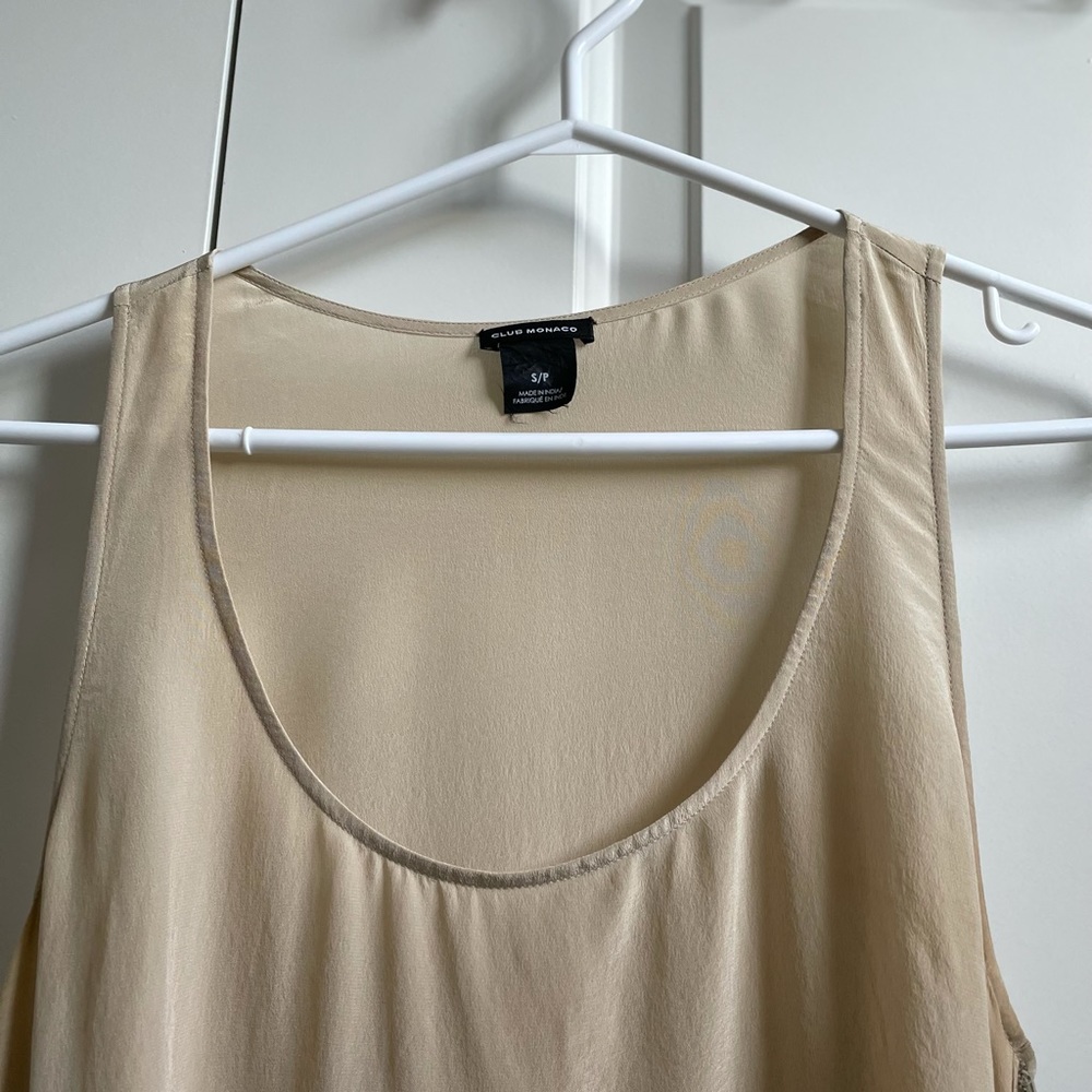 💯% Silk Club Monaco Blouse - Picture 3 of 6